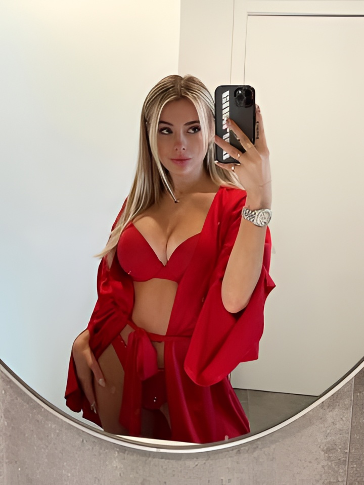 Фариза привлекальеная девушка из Долгопрудного цена от 10000 руб