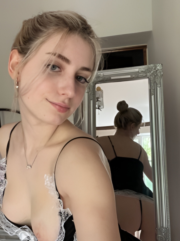 Марина привлекальеная девушка из Долгопрудного цена от 4000 руб