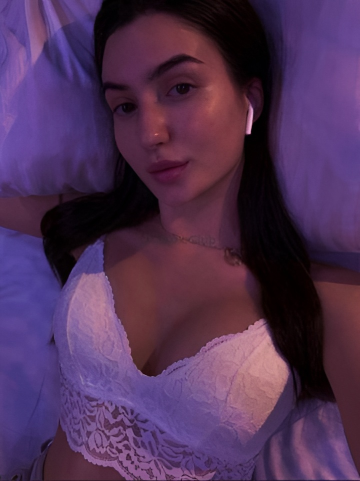 Индивидуалка Викторина, доступна для личного знакомства от 5000 руб