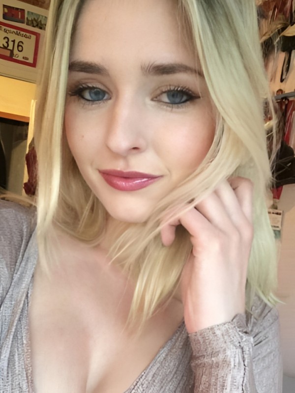 Маргарита привлекательная девушка из Долгопрудного цена от 4000 руб