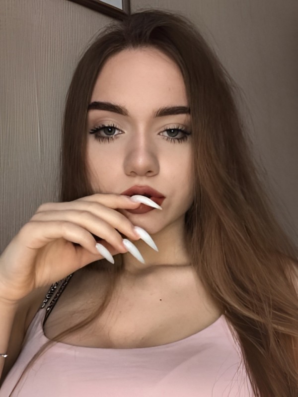 Наташа привлекательная девушка из Долгопрудного цена от 4000 руб