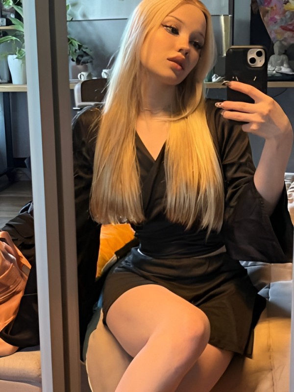 Сарра привлекательная девушка из Долгопрудного цена от 10000 руб