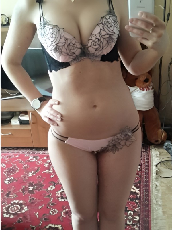 Софи привлекательная девушка из Долгопрудного цена от 2500 руб