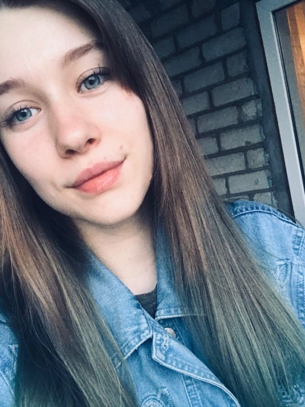 Яна привлекательная девушка из Долгопрудного цена от 3000 руб